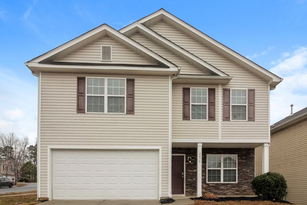 2836 Westbury Ct - Photo 4 of 17