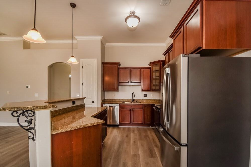 6010 Abigail Bluffs Cv - Photo 7 of 17