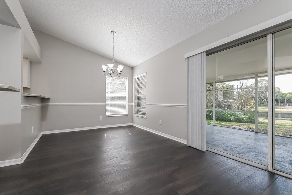 6003 Crickethollow Dr - Photo 5 of 16