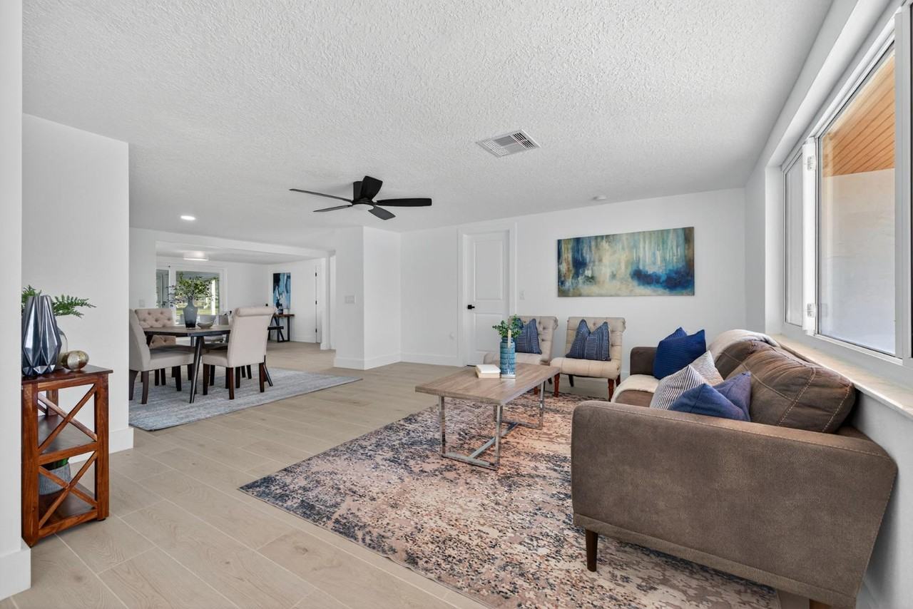 12734 2nd Isle - Photo 4 of 20