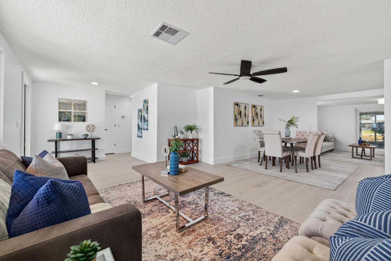 12734 2nd Isle - Photo 5 of 20