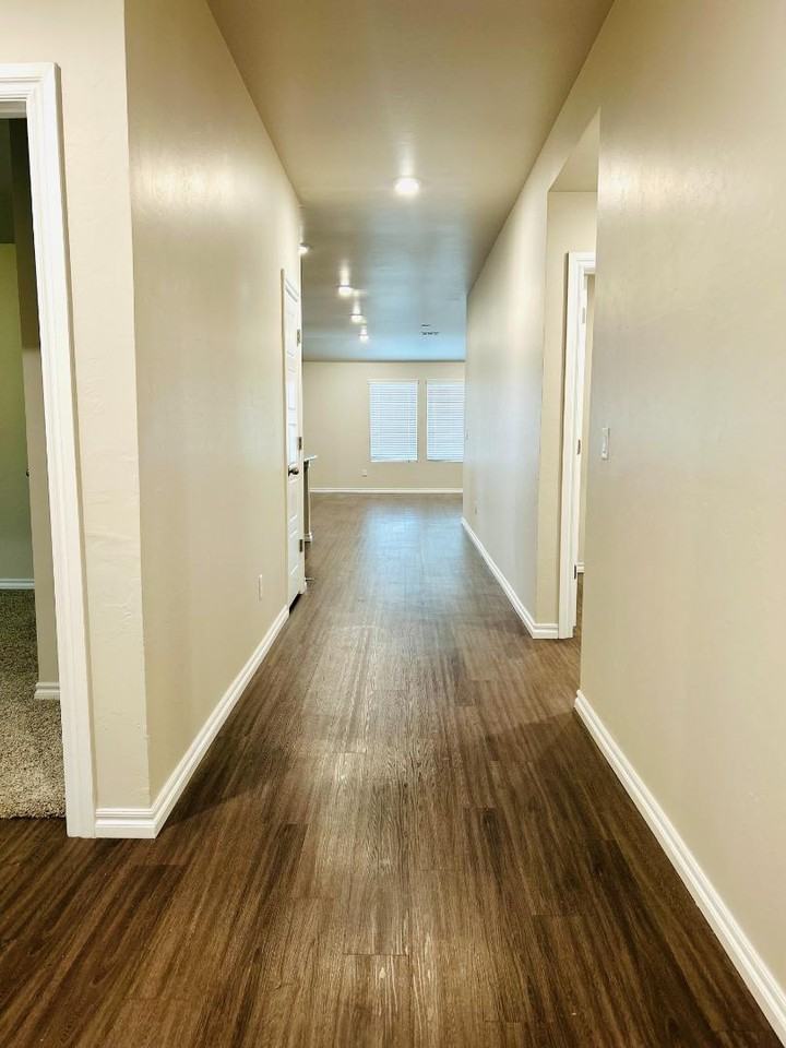 4413 Palmetto Bluff Dr - Photo 4 of 20