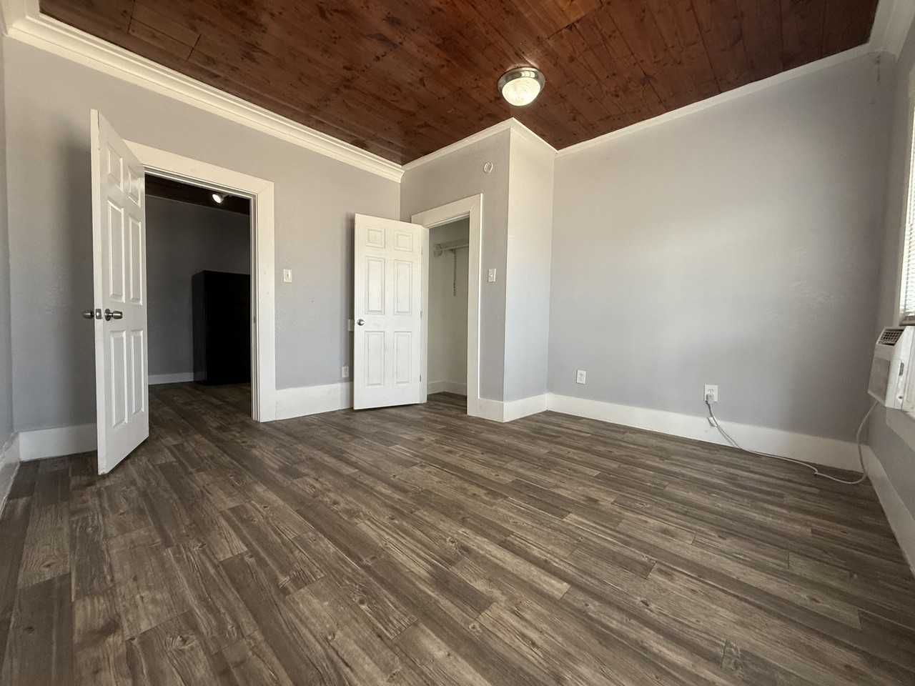 429 Wharton St #5 - Photo 7 of 8