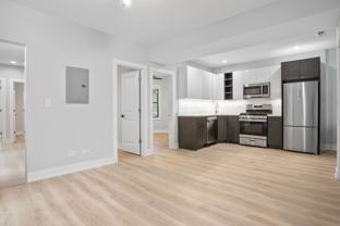 1558 W Juneway Ter #2T - Photo 1 of 1