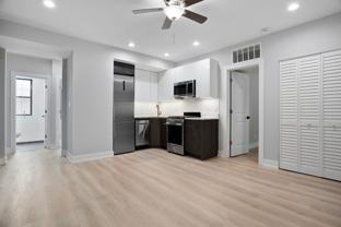 1552 W Juneway Ter #3E - Photo 1 of 1