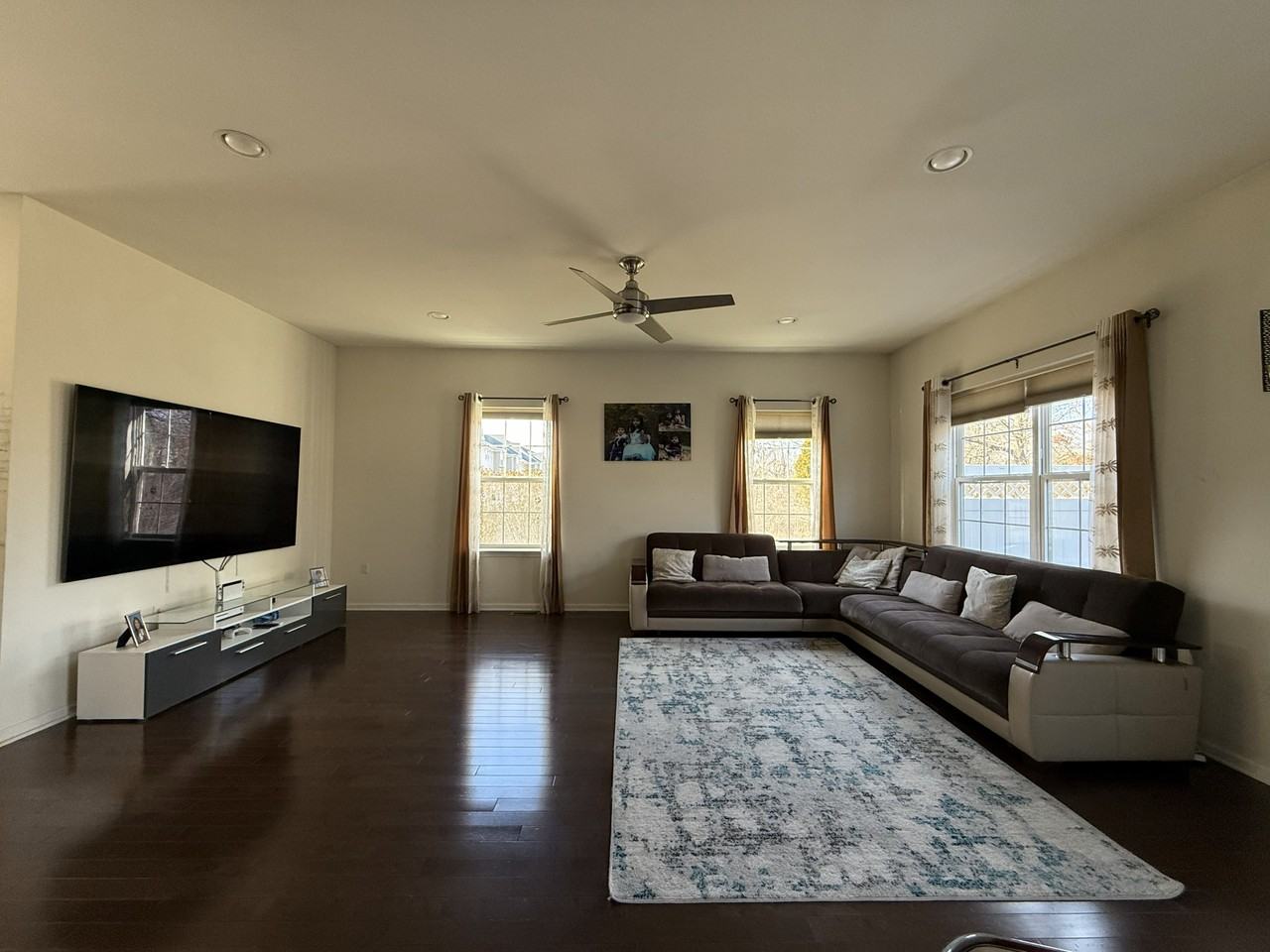 60 Andrews Way #60AW - Photo 7 of 28