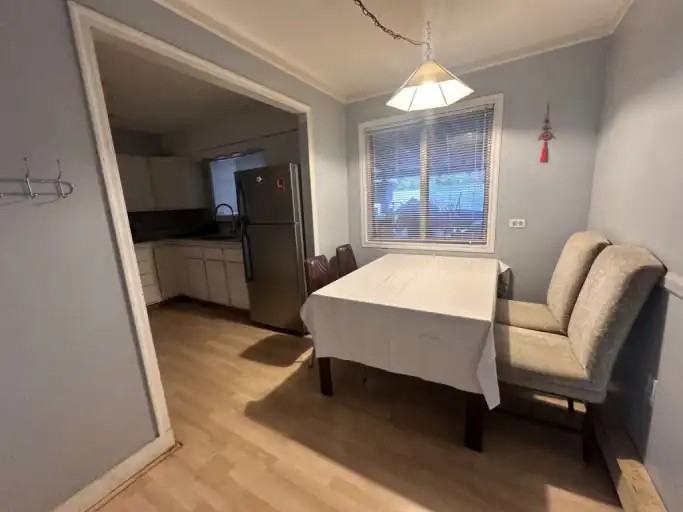 5445 Chamberlayne Ave - Photo 3 of 9