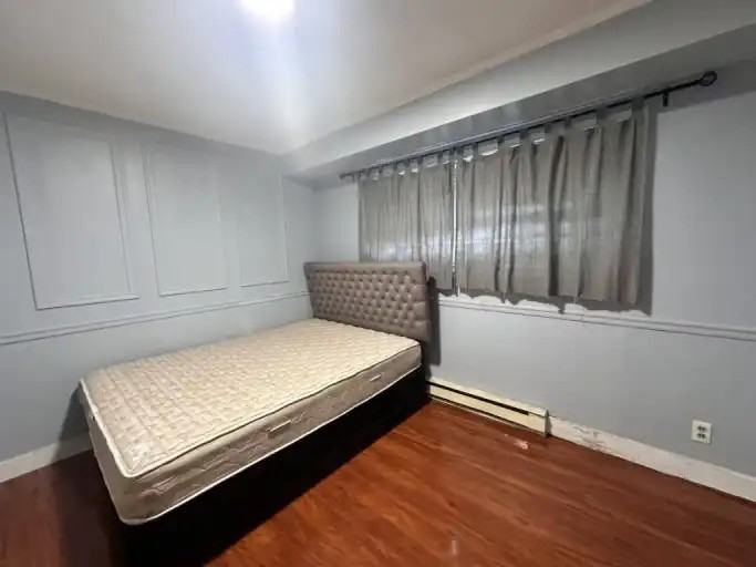 5445 Chamberlayne Ave - Photo 7 of 9