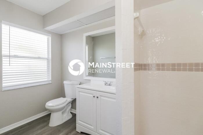 8358 Natoma St - Photo 6 of 16