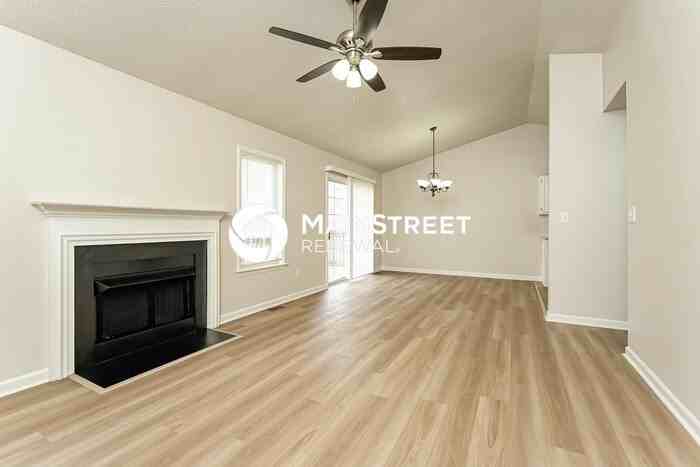 1 Savannah Ln - Photo 3 of 15