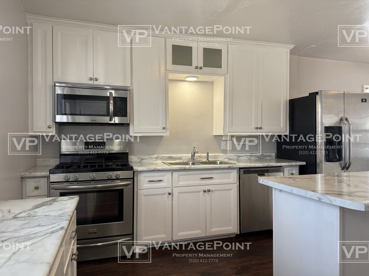 1123 S Baird St #1 - Photo 3 of 23