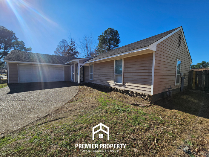 3773 Caravel Dr - Photo 2 of 22