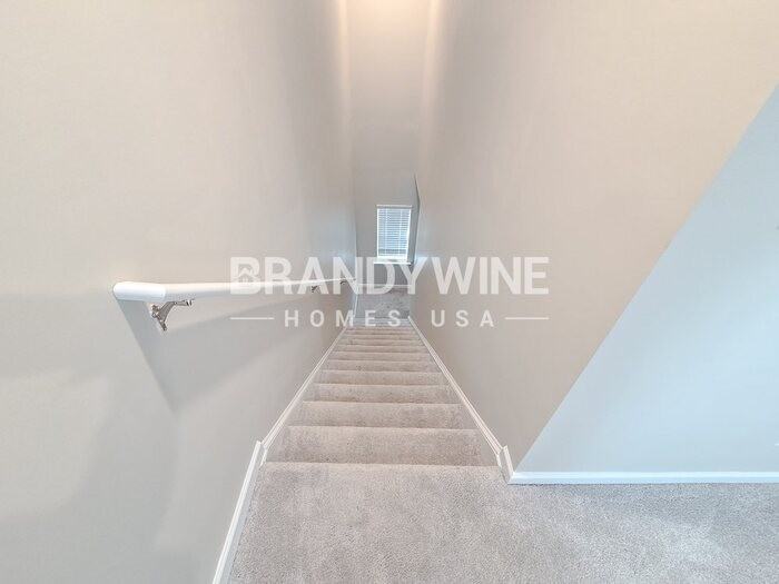 628 Friesland Dr - Photo 7 of 29