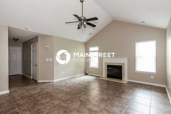 8625 Flowers Ct - Photo 2 of 15