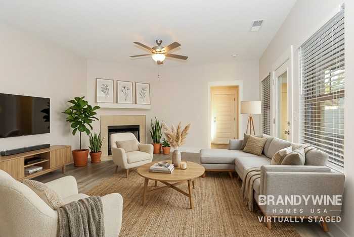 2107 Hospitality Ln - Photo 2 of 20