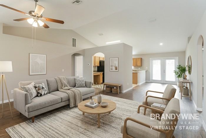 6272 Layton Ave - Photo 3 of 20