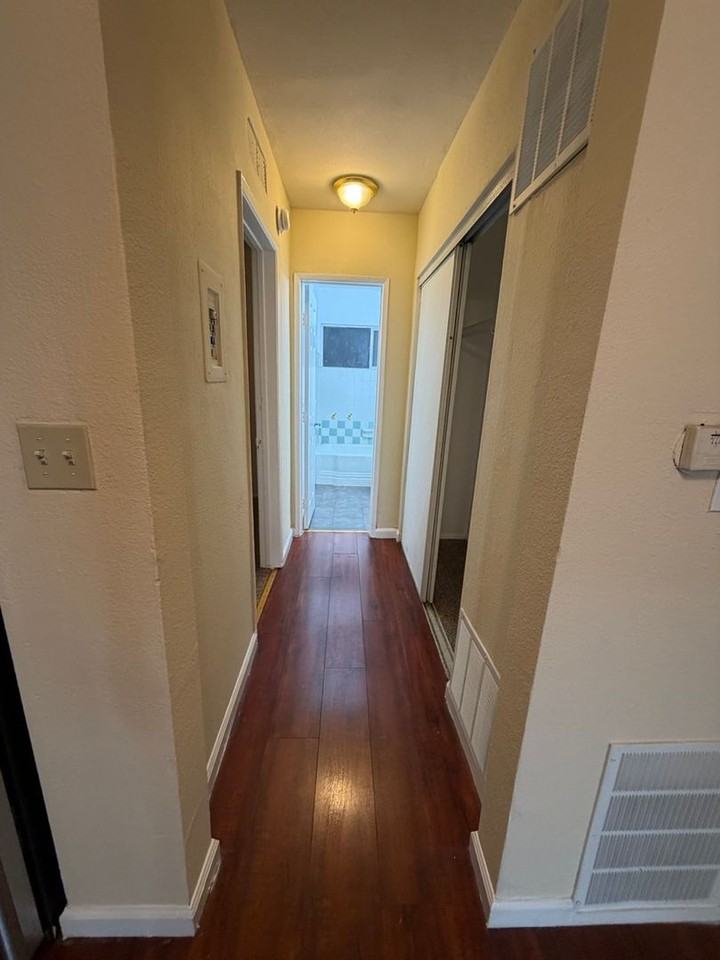 1767 Orchid Ave. - Photo 6 of 33