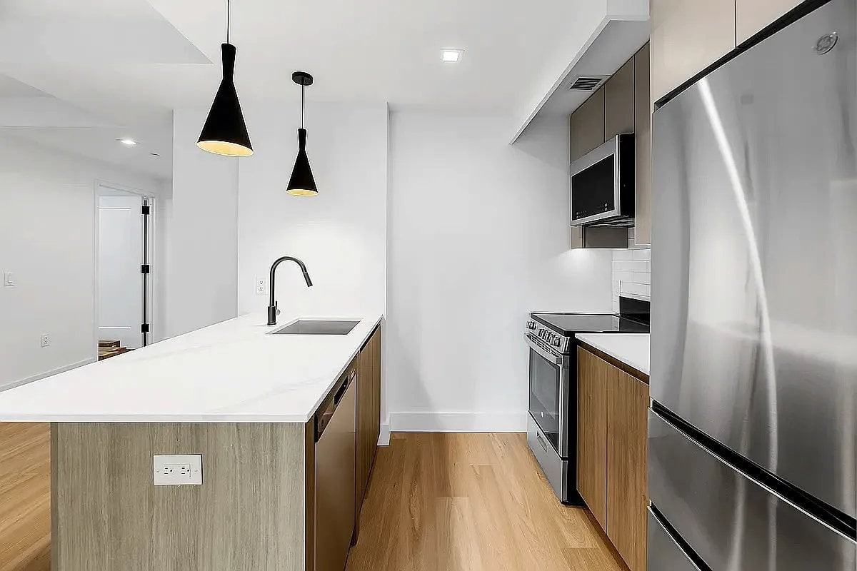 63 Pitt St #7A - Photo 6 of 7