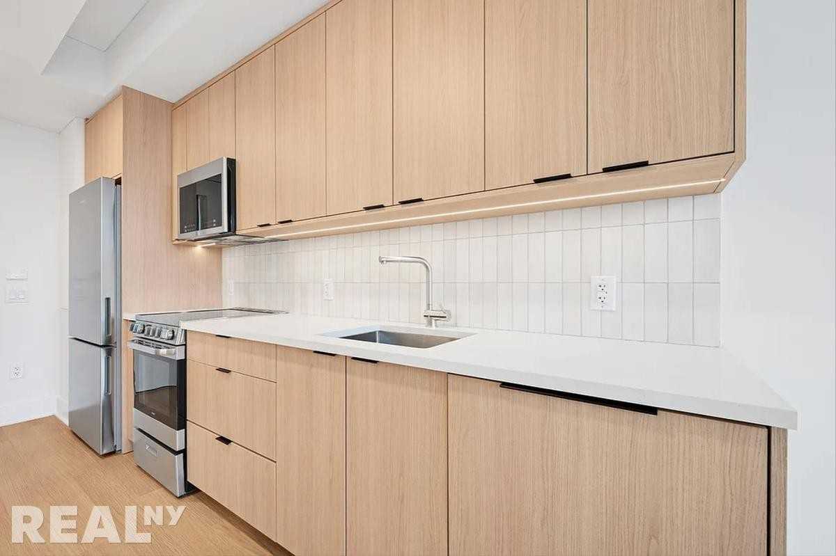 President St #907 - Photo 3 of 15