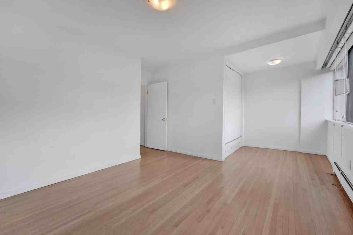 The Twelve81 - Photo 7 of 12