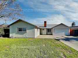 featured image of 10326 Pendleton St