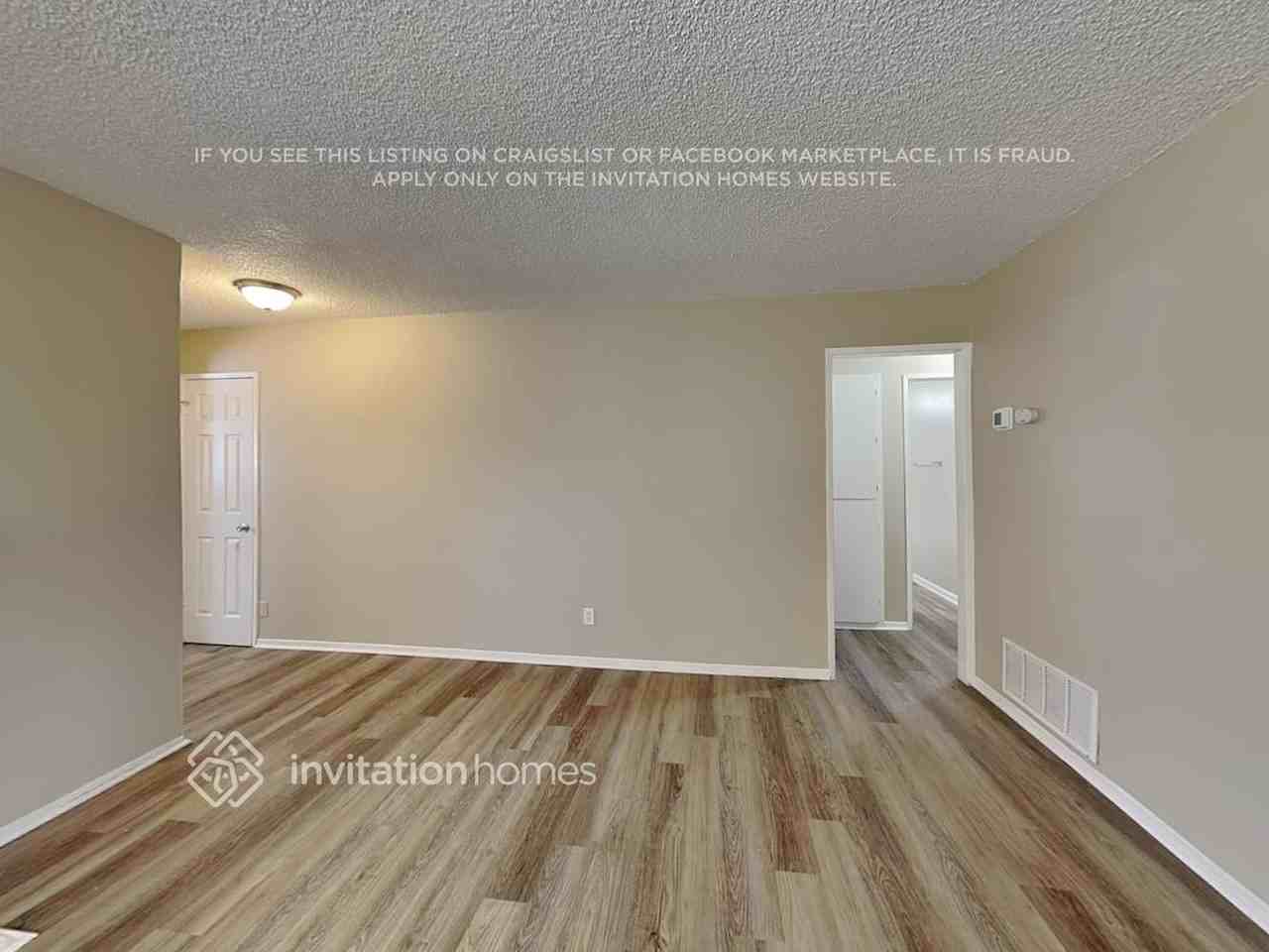 10326 Pendleton St - Photo 5 of 20