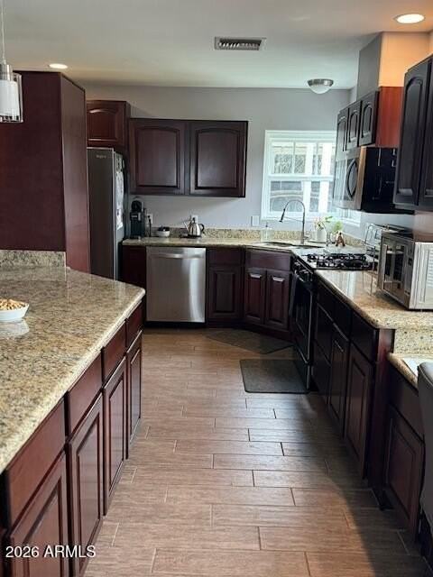 530 W Oregon Ave - Photo 6 of 14