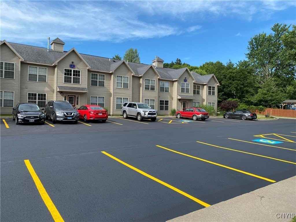 127 Spring Ave - Photo 2 of 15