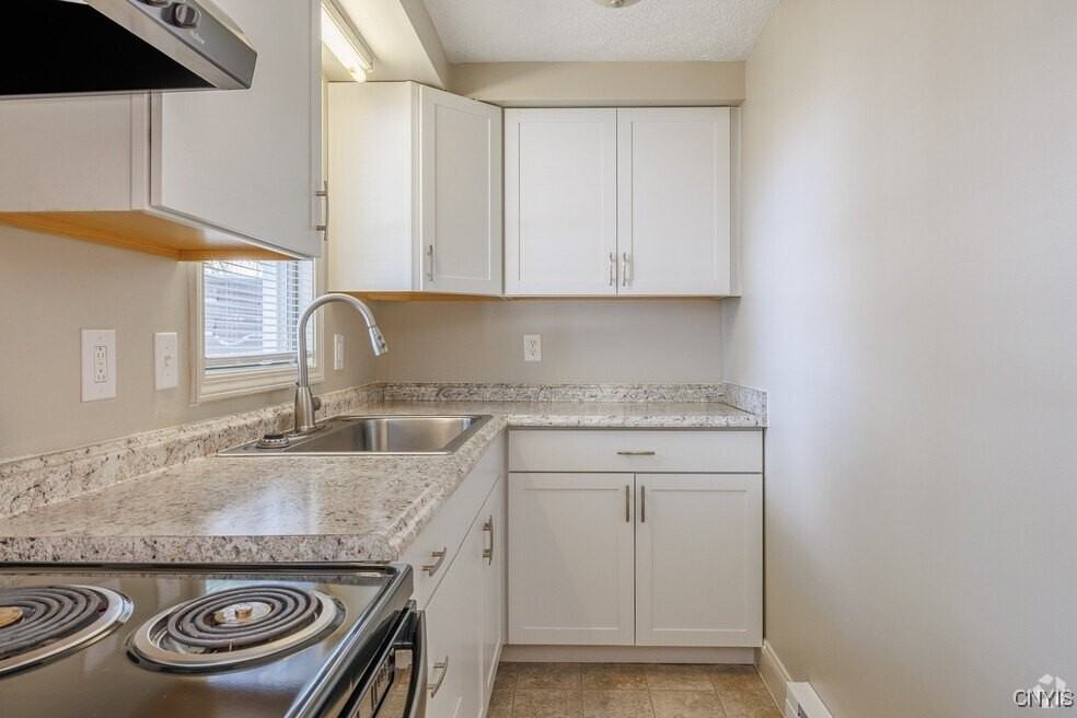 127 Spring Ave - Photo 5 of 15