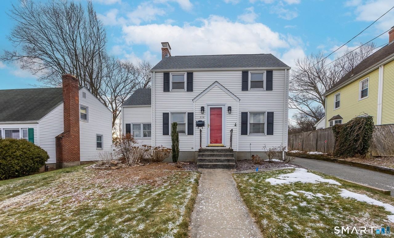 335 Commonwealth Ave