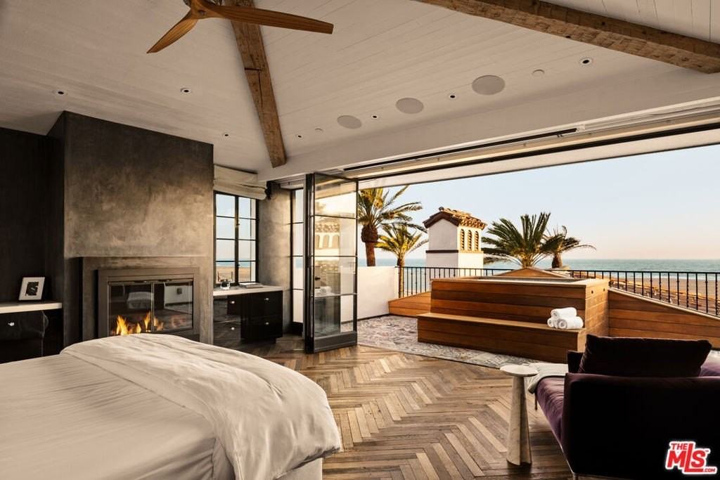 966 Palisades Beach Rd - Photo 6 of 20