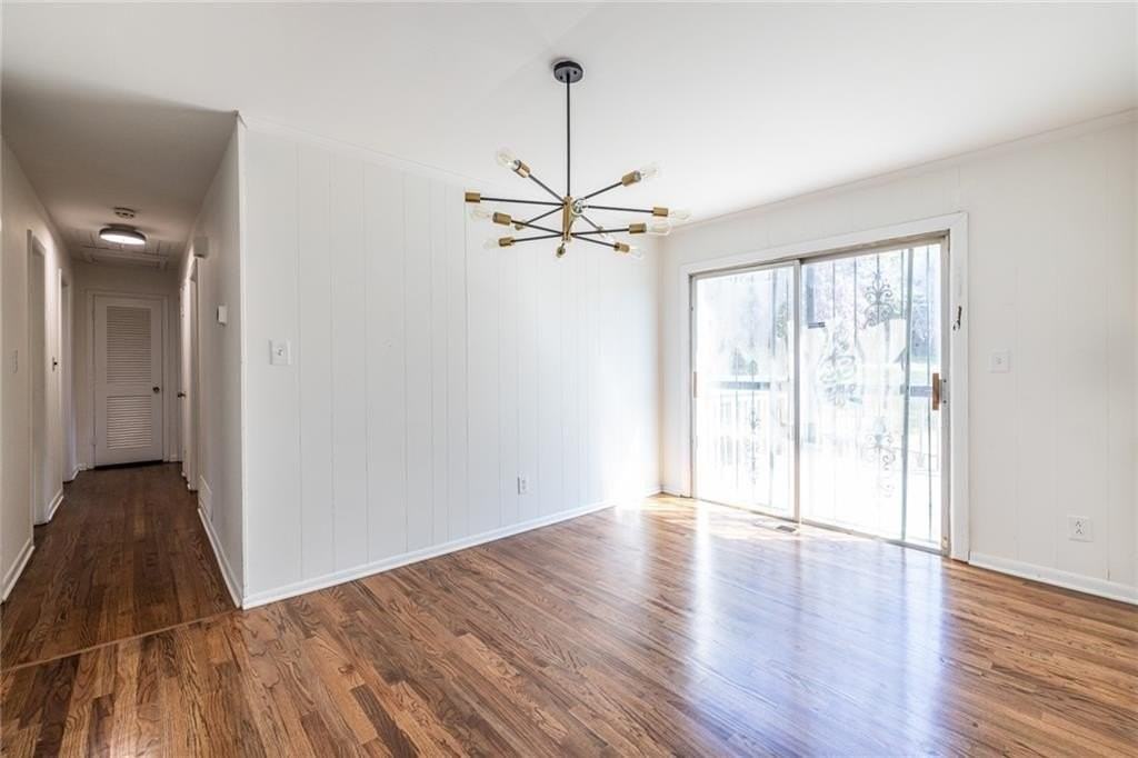 2058 Green Forrest Dr - Photo 5 of 24