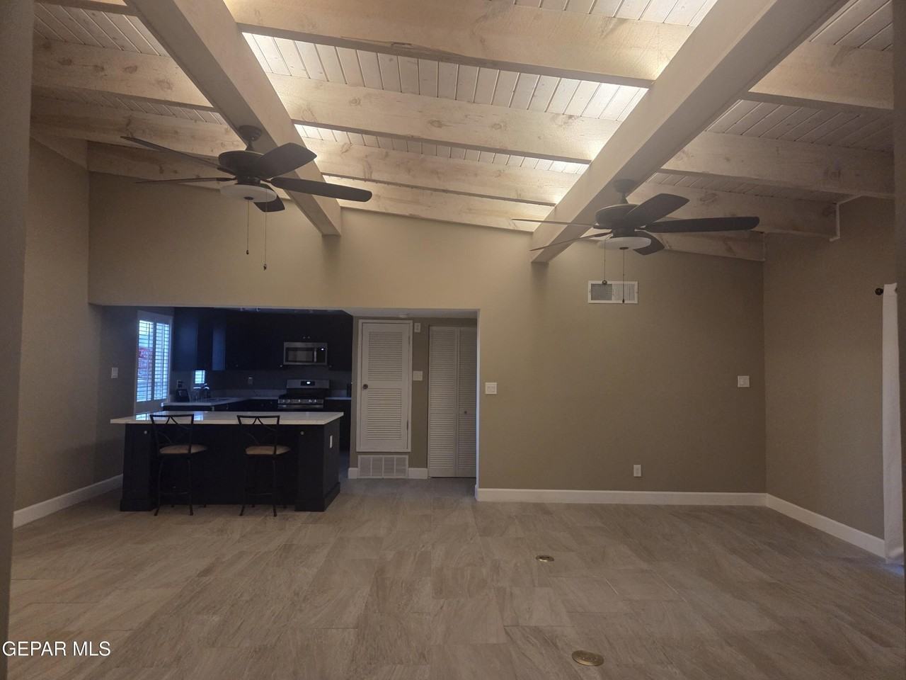 15000 Ashford St Apt 46 #46 - Photo 7 of 26