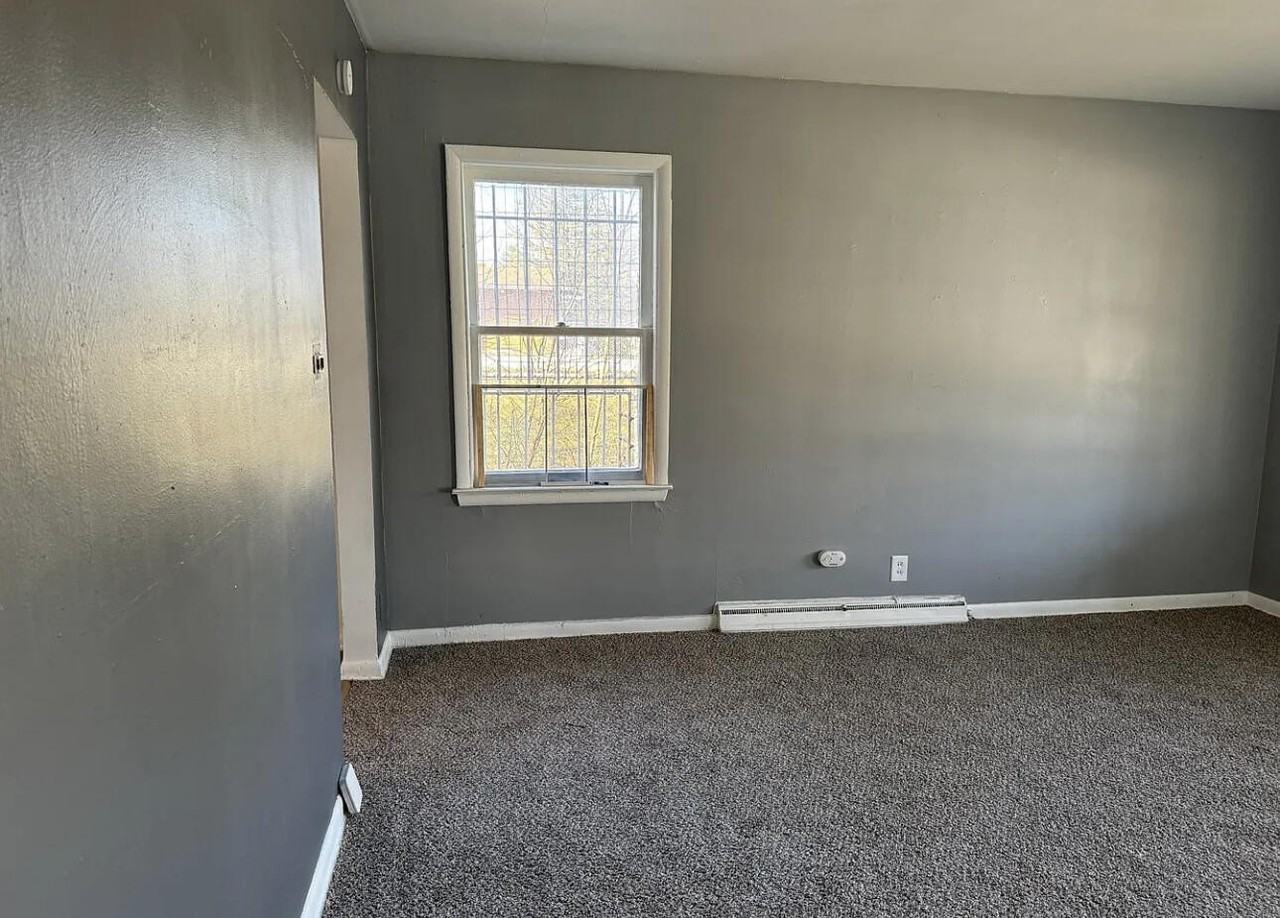 505 W Ruth Ave - Photo 2 of 6