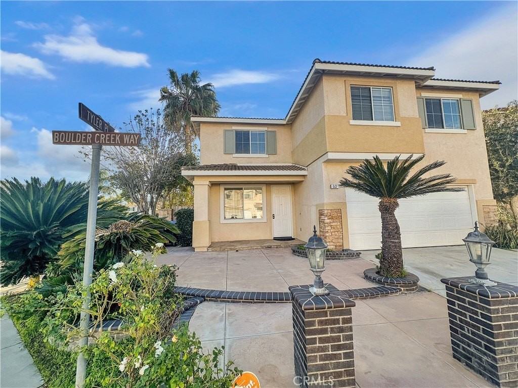 53 Boulder Creek Way - Photo 3 of 20