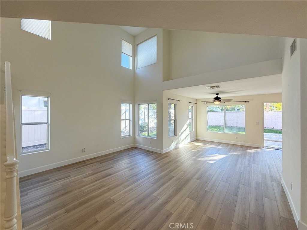 4651 Calle Del Greco - Photo 5 of 28