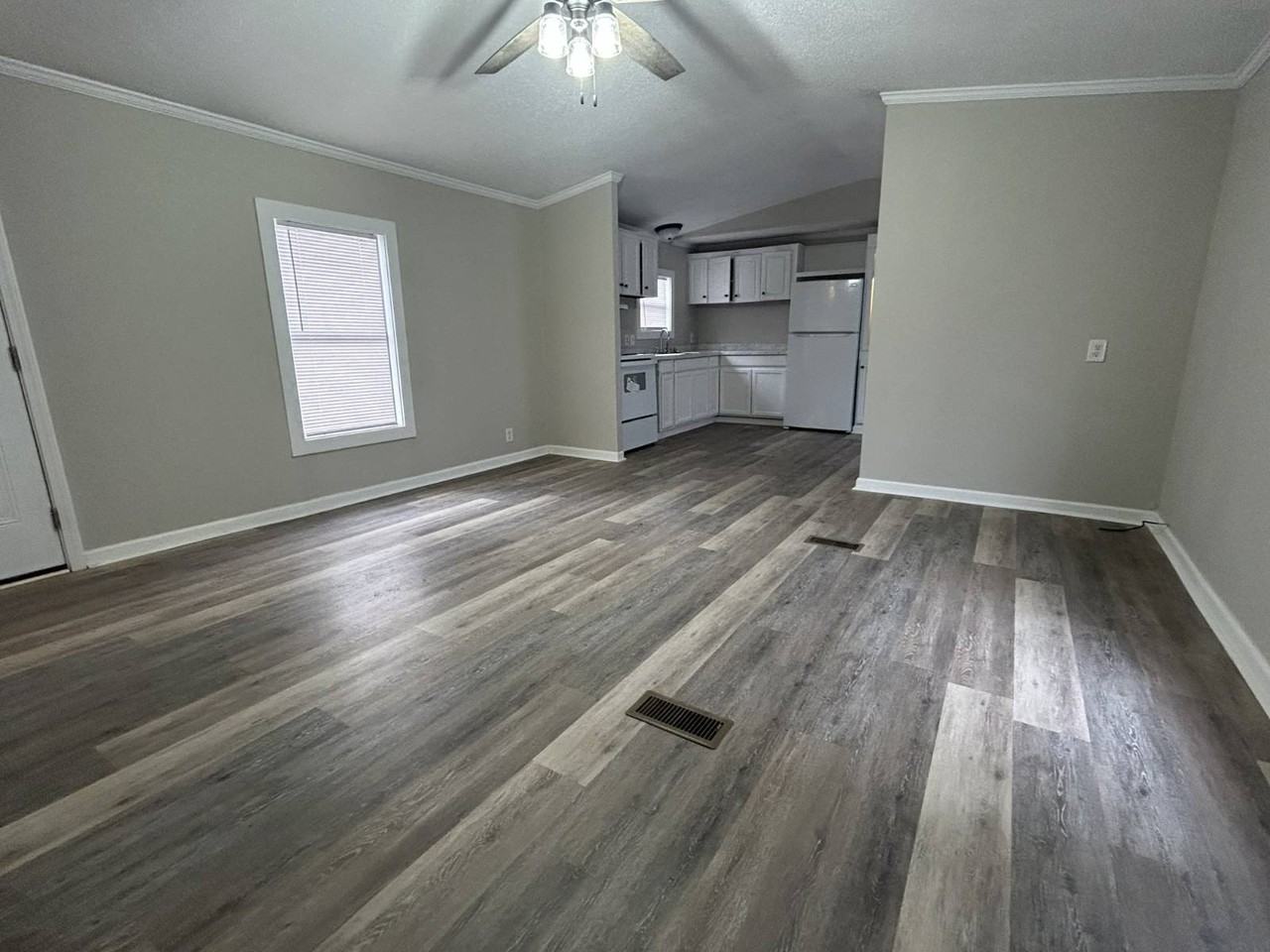 38 White Oak Vlg - Photo 5 of 16
