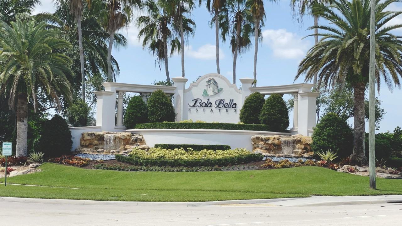 9843 Via Amati - Photo 2 of 48