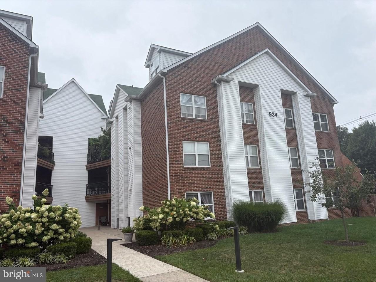 934 Bay Ridge Ave Unit 208 #208