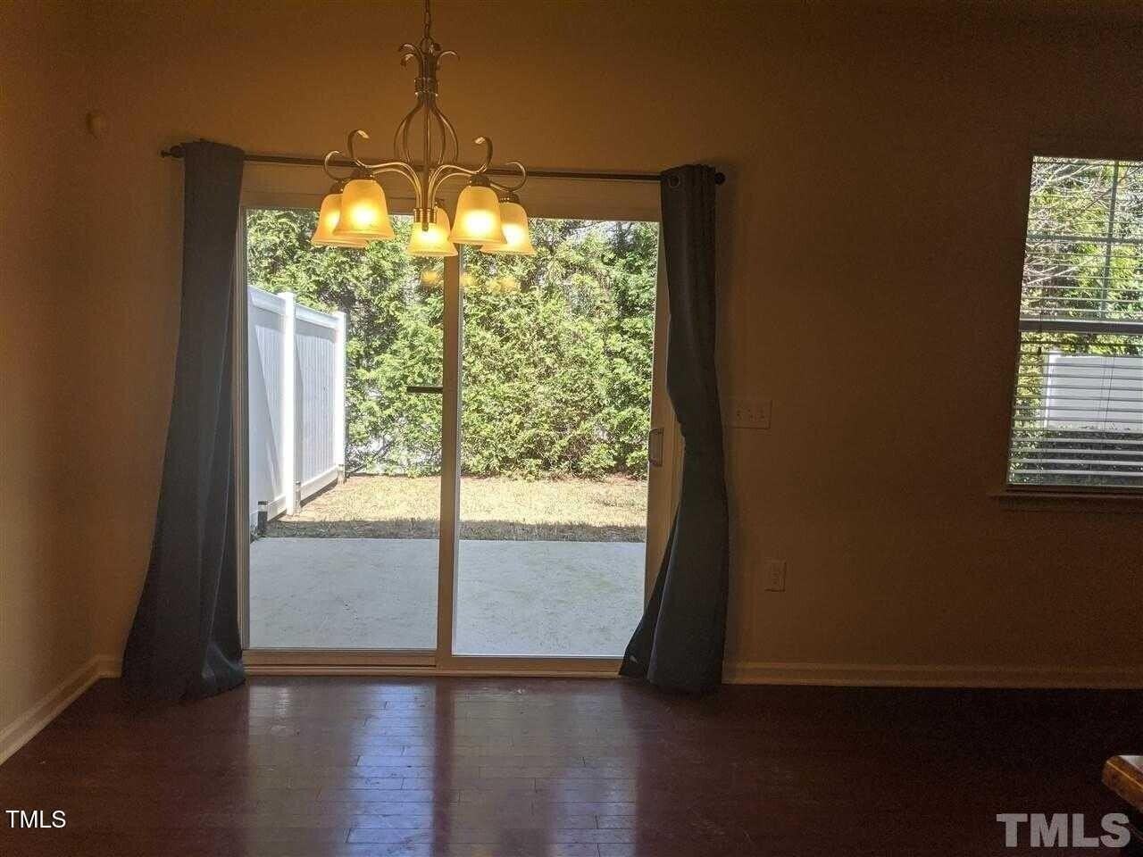 816 Nanny Reams Ln - Photo 3 of 13