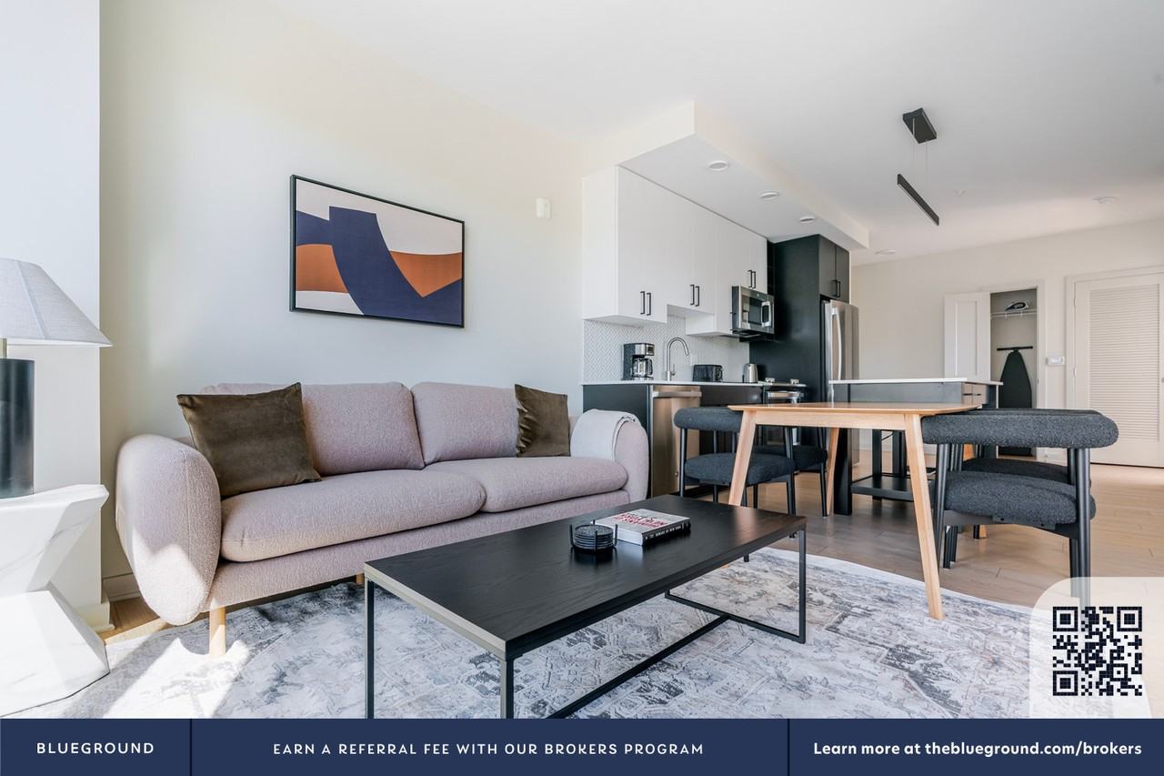 60 I Street Southwest - Photo 5 of 40