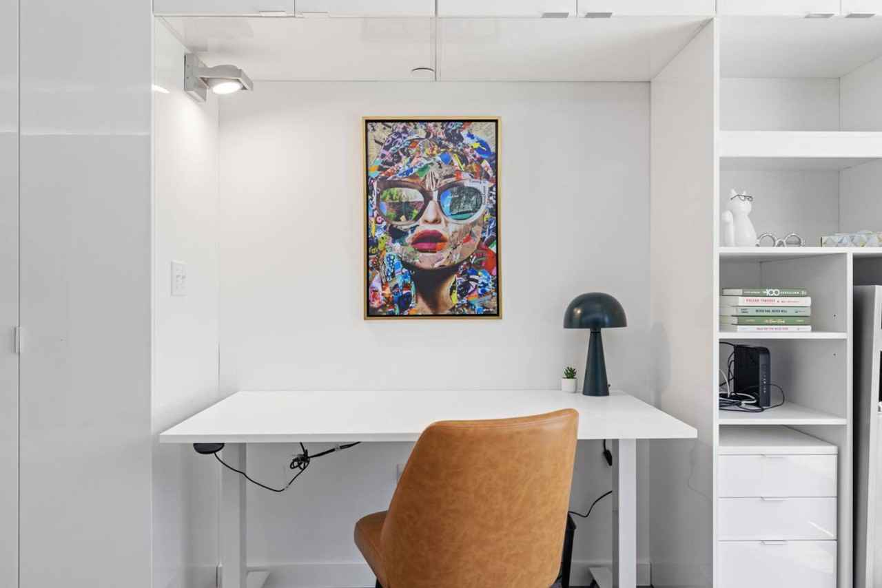 12607 Larchmere Blvd #1335755P - Photo 7 of 30