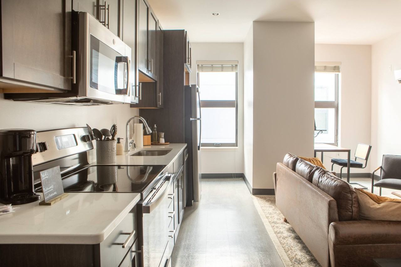 333 W State St #1379056P - Photo 2 of 27