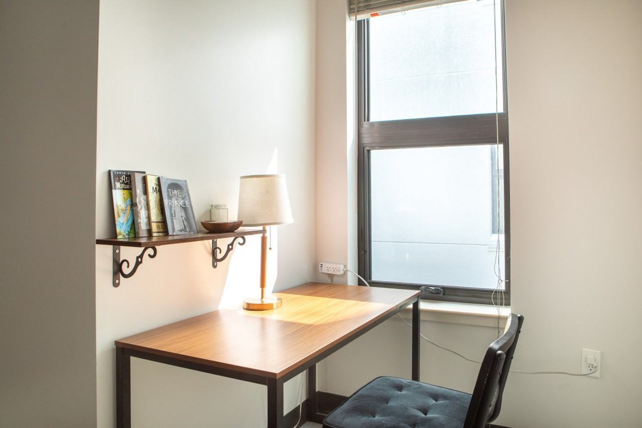 333 W State St #1379056P - Photo 3 of 27