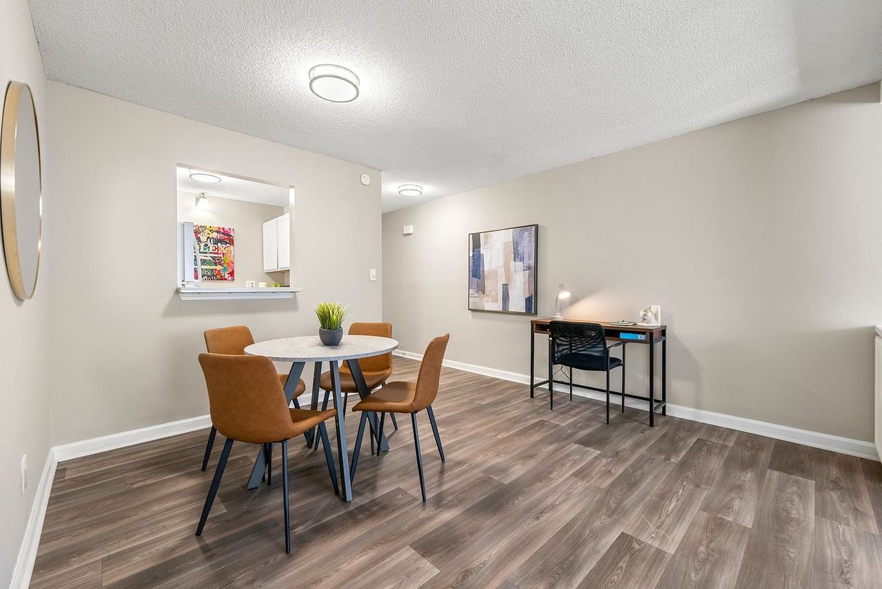 987 Collier Rd Nw #1388425P - Photo 6 of 15