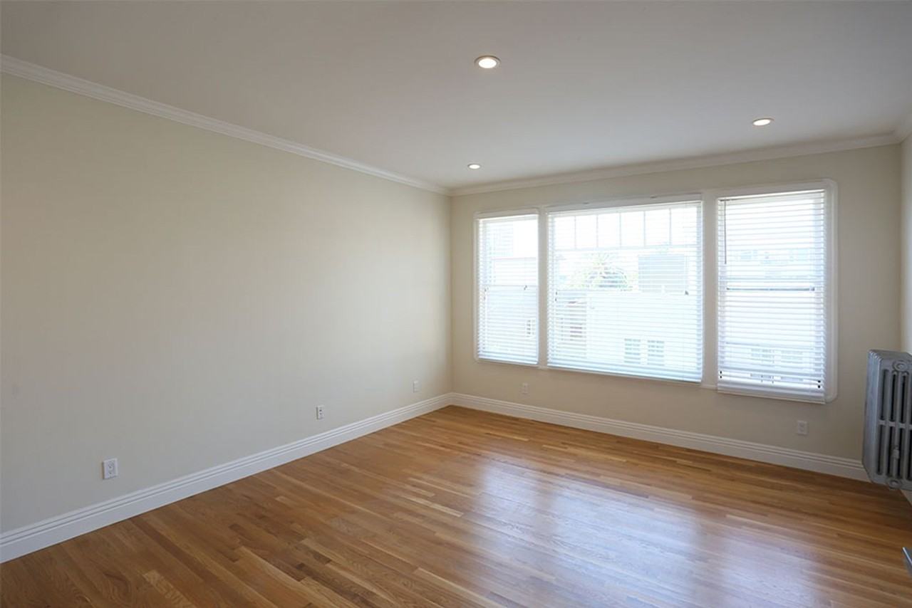 171 Montecito Ave #108 - Photo 3 of 12