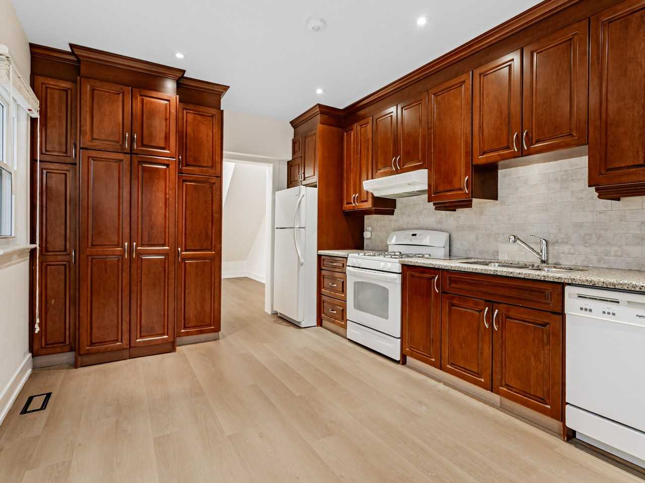 135 Bellwoods Avenue #1 - Photo 3 of 12