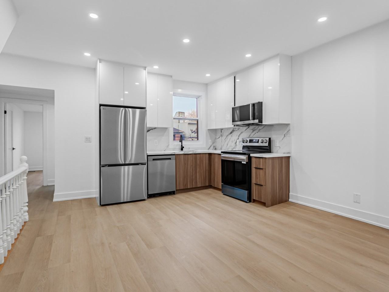 135 Bellwoods Avenue #2 - Photo 3 of 14