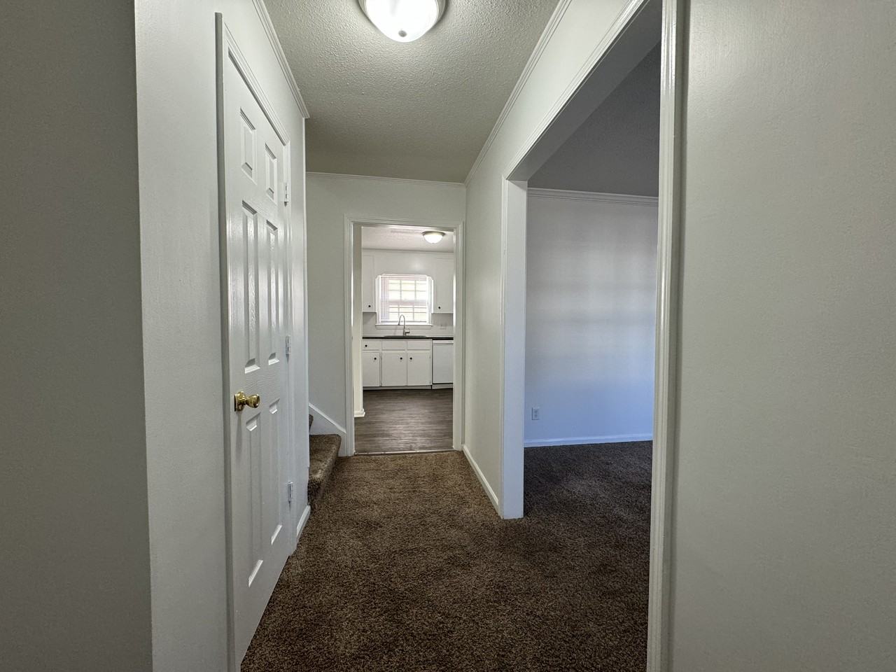 430 Janet Ave - Photo 3 of 46