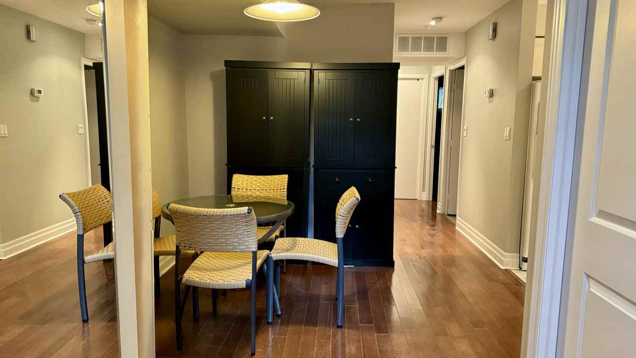 Jarvis St & Carlton St. - Photo 5 of 9